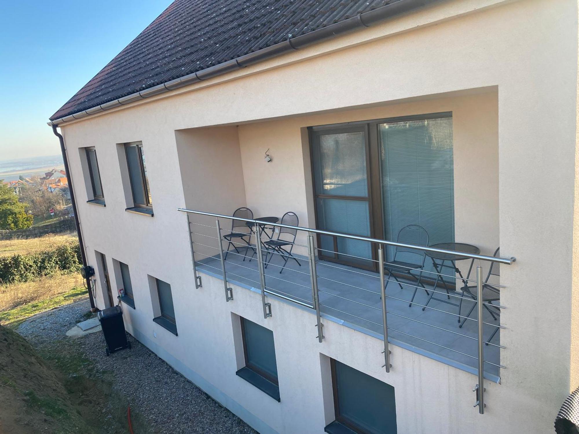 Pod Palavskymi Vrchy Apartment